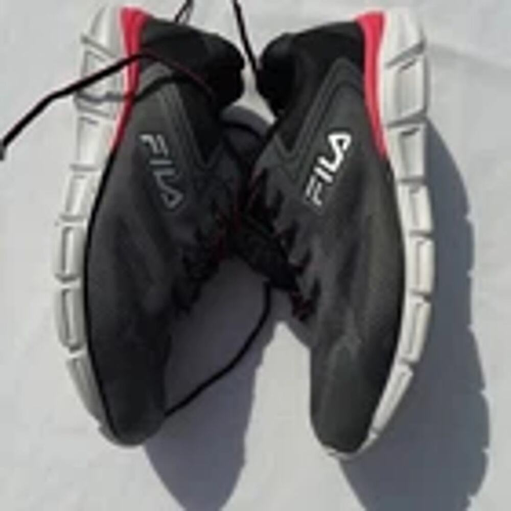 Fila CoolMax Memory Foam Womens Running Jogging Nursing Shoe SZ 10 W Pink Black